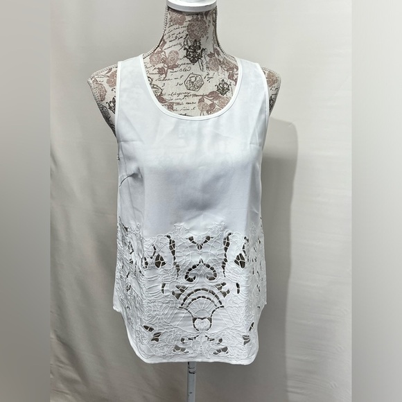 🛍️ White SUGARLIPS Cutout sleeveless blouse size S. - Picture 8 of 13